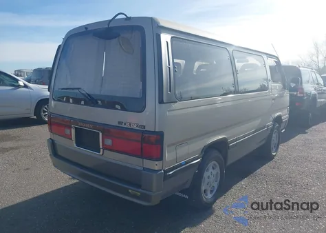 1992 Nissan Quest z USA, uszkodzony, nr VIN ARME24012143
